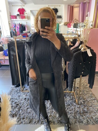 Manteau noir en velours LINAELLE